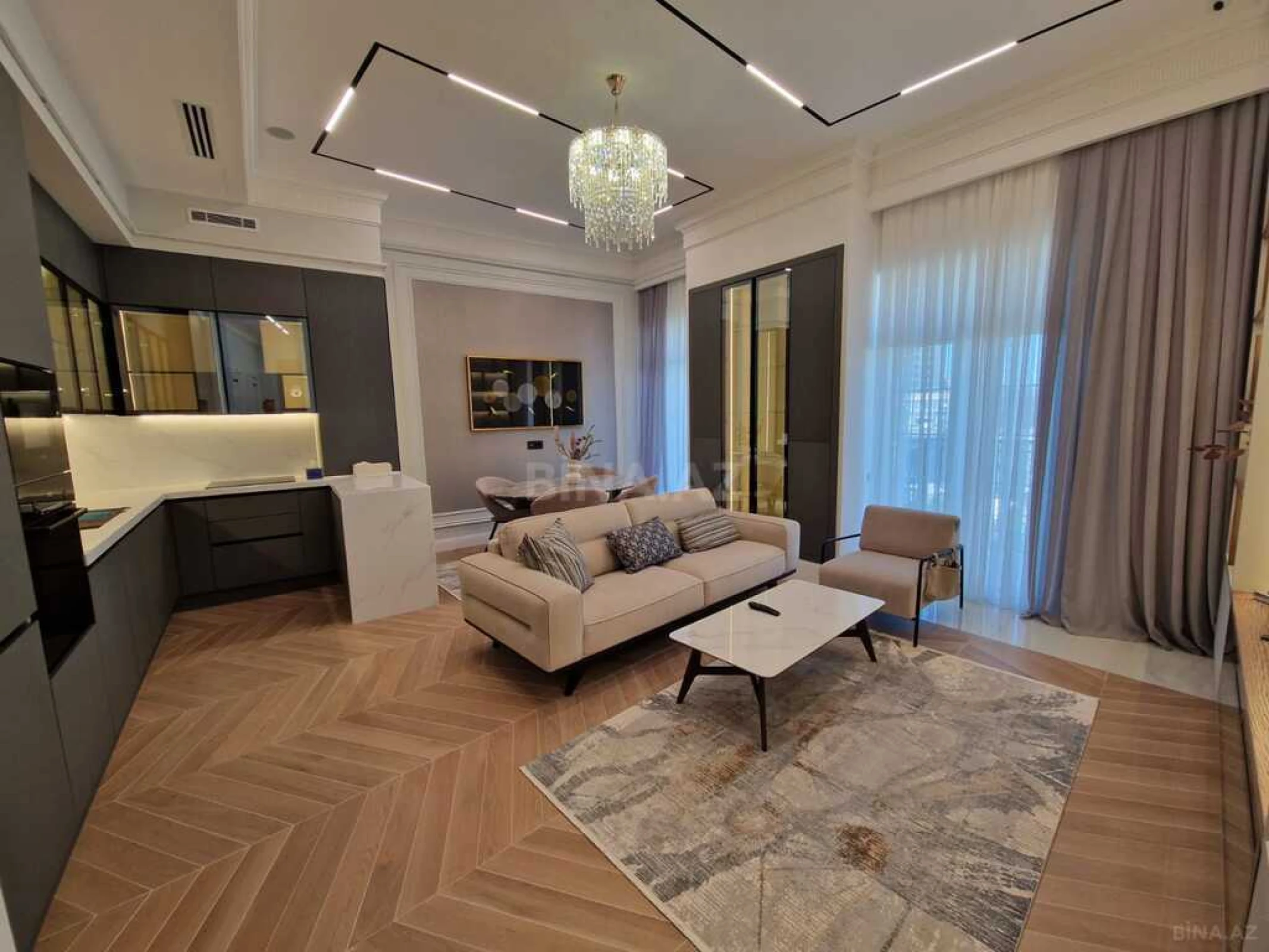 Satılır 3 otaqlı mənzil 105 m²