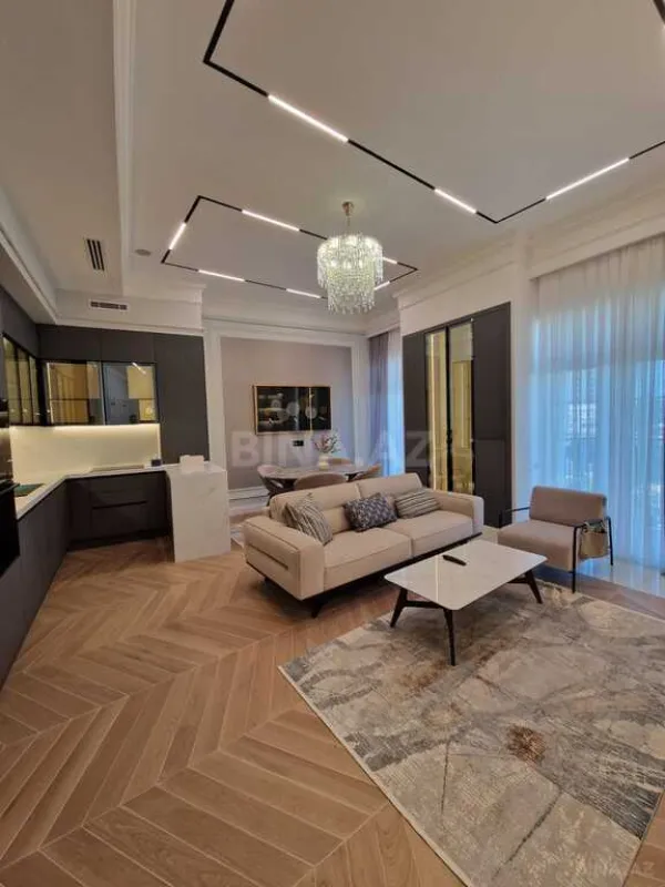 Satılır 3 otaqlı mənzil 105 m²
