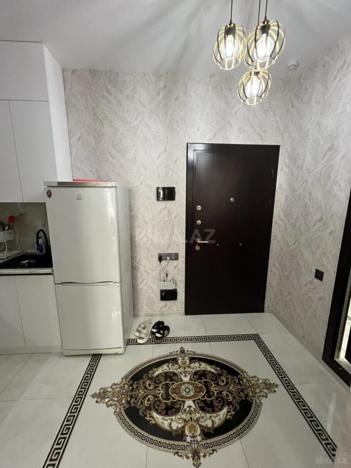 Kirayə verilir 2 otaqlı mənzil 50 m²