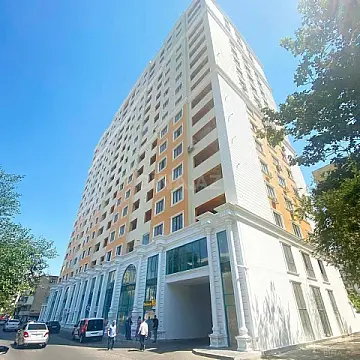 Satılır 3 otaqlı mənzil 122 m² — Bakı 3 otaq 122.00 m²