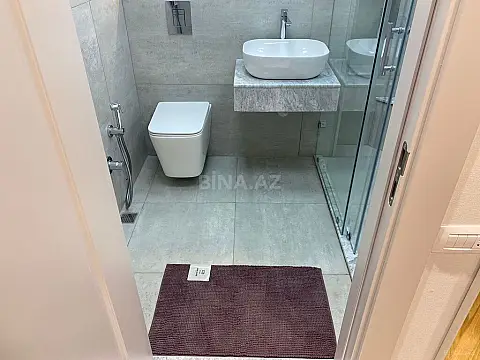 Kirayə verilir 2 otaqlı mənzil 80 m²