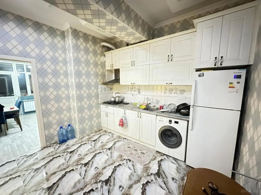 Satılır 2 otaqlı mənzil 60 m²