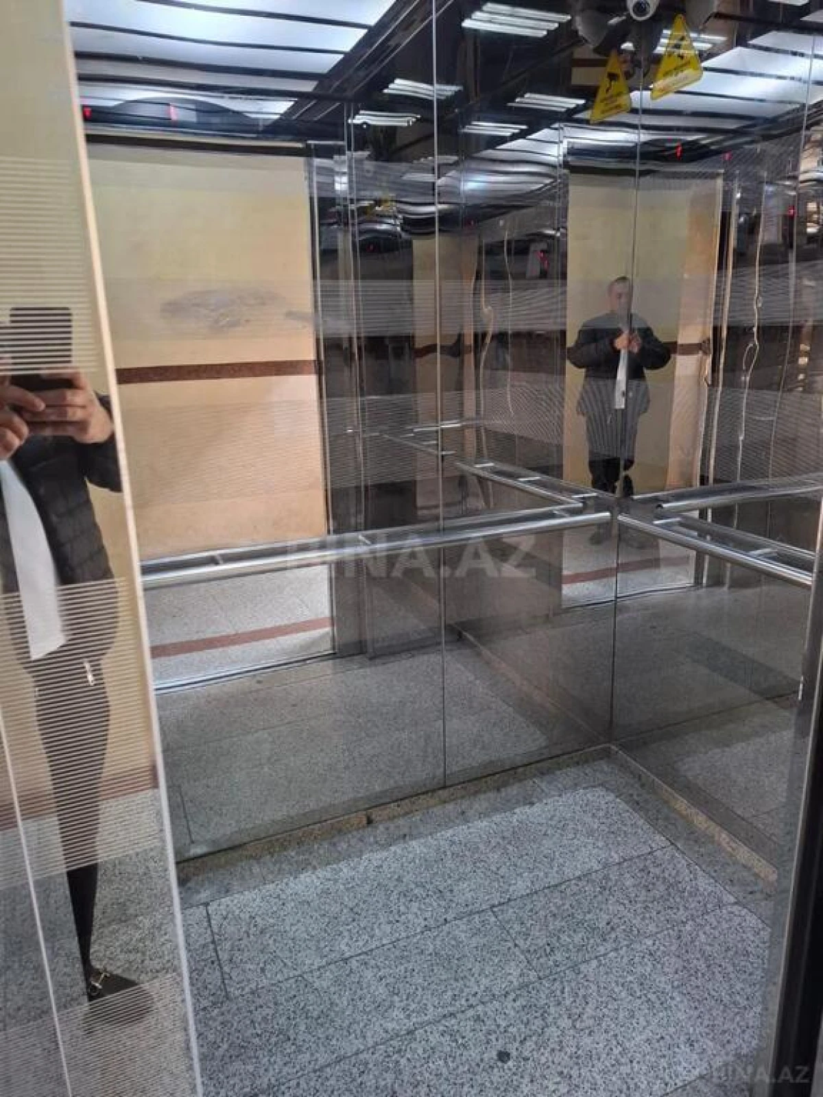 Satılır 2 otaqlı mənzil 60 m²