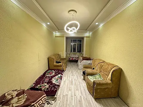 Satılır 2 otaqlı mənzil 60 m² — Bakı, İnşaatçılar 2 otaq 60.00 m²