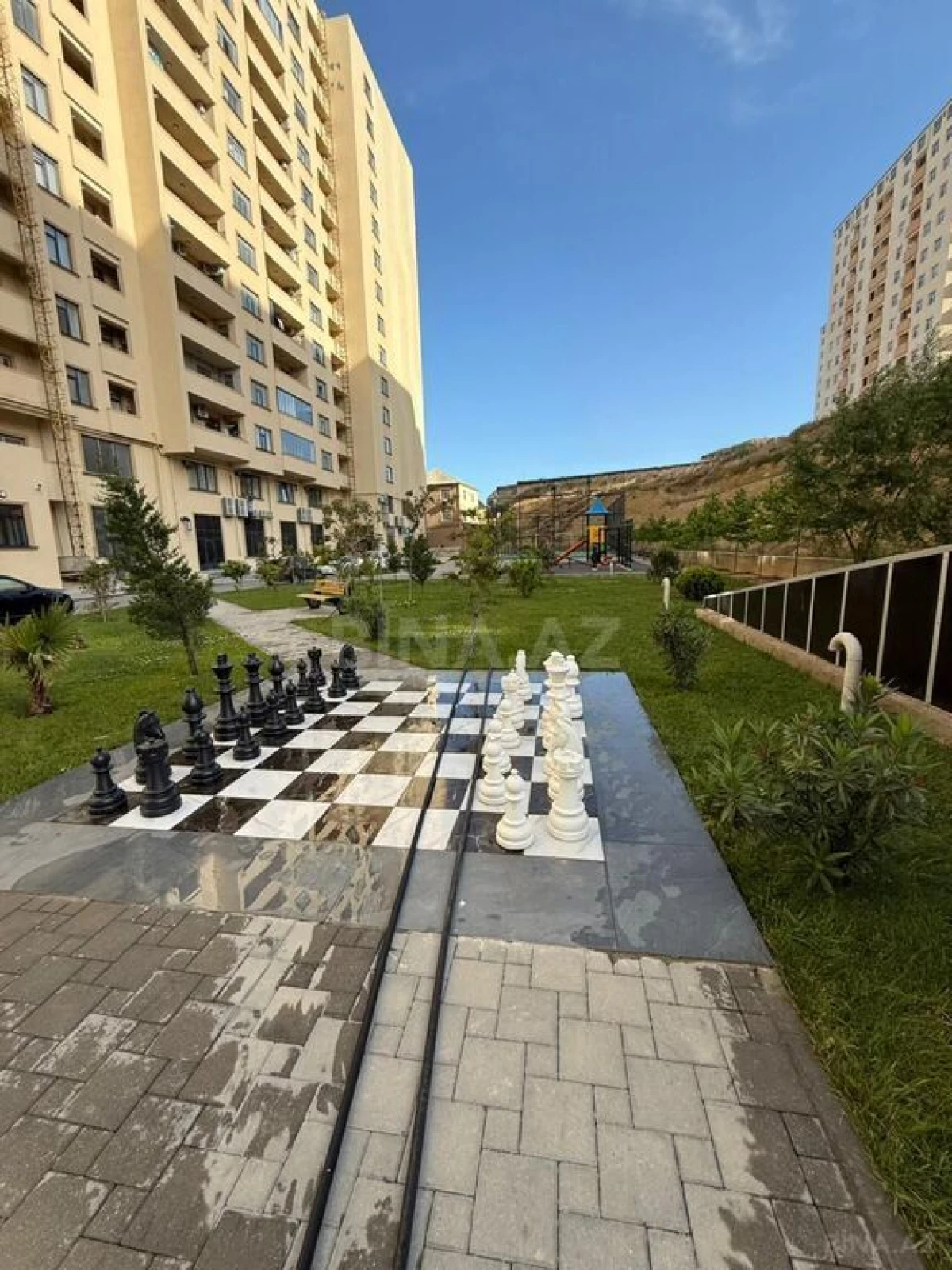 Satılır 2 otaqlı mənzil 66 m²