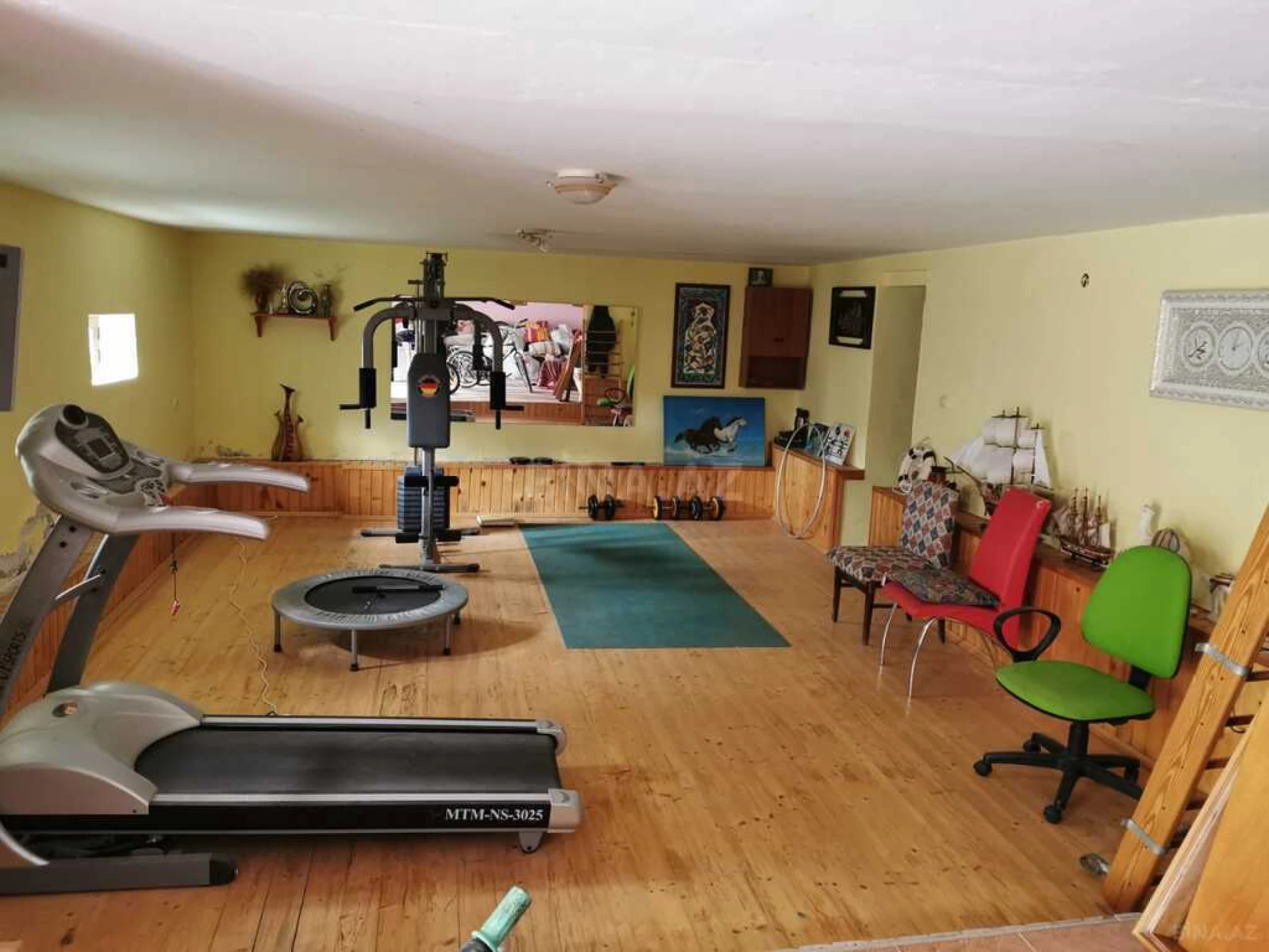 Satılır 5 otaqlı həyət evi 570 m²