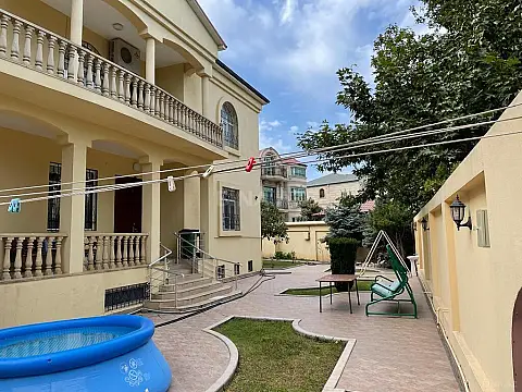 Satılır 7 otaqlı həyət evi 750 m²