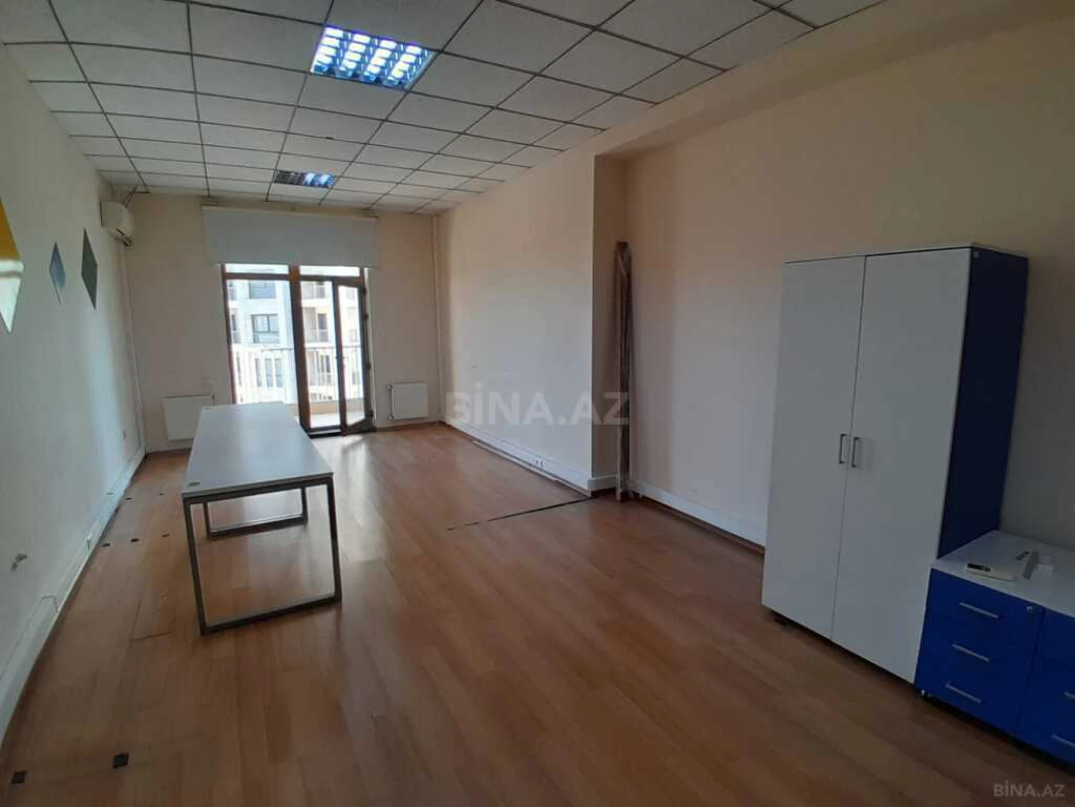 Kirayə verilir 5 otaqlı ofis 250 m²