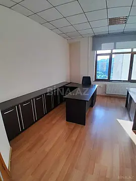 Kirayə verilir 5 otaqlı ofis 250 m²