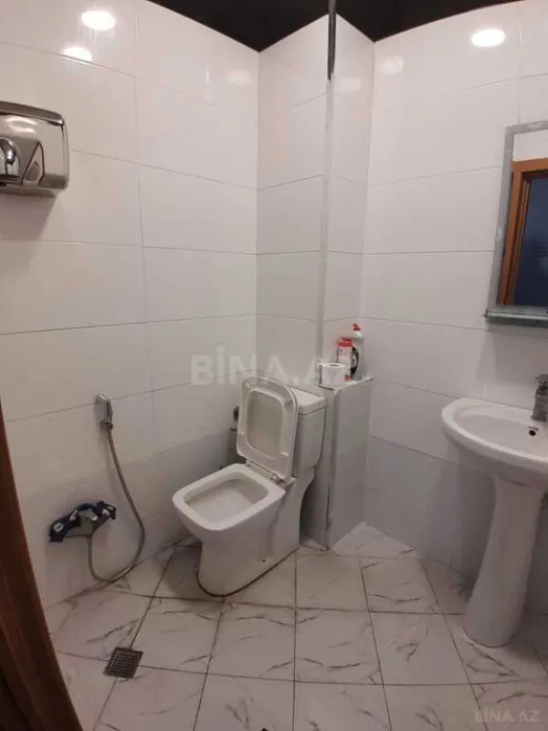 Kirayə verilir 5 otaqlı ofis 250 m²