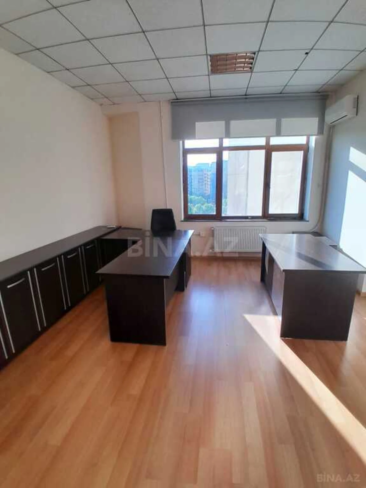 Kirayə verilir 5 otaqlı ofis 250 m²