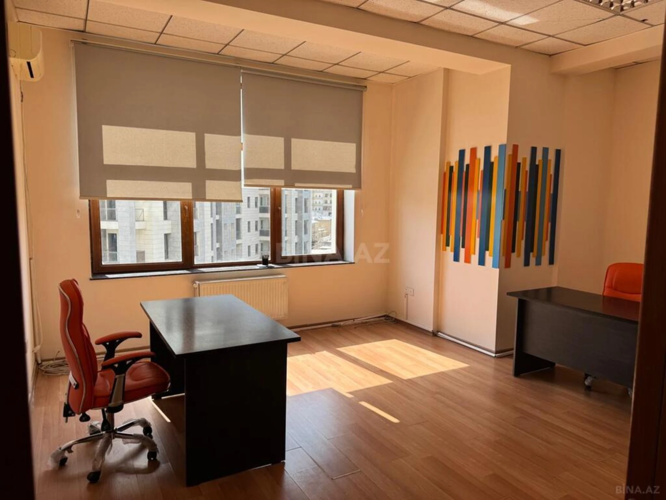 Kirayə verilir 5 otaqlı ofis 250 m²