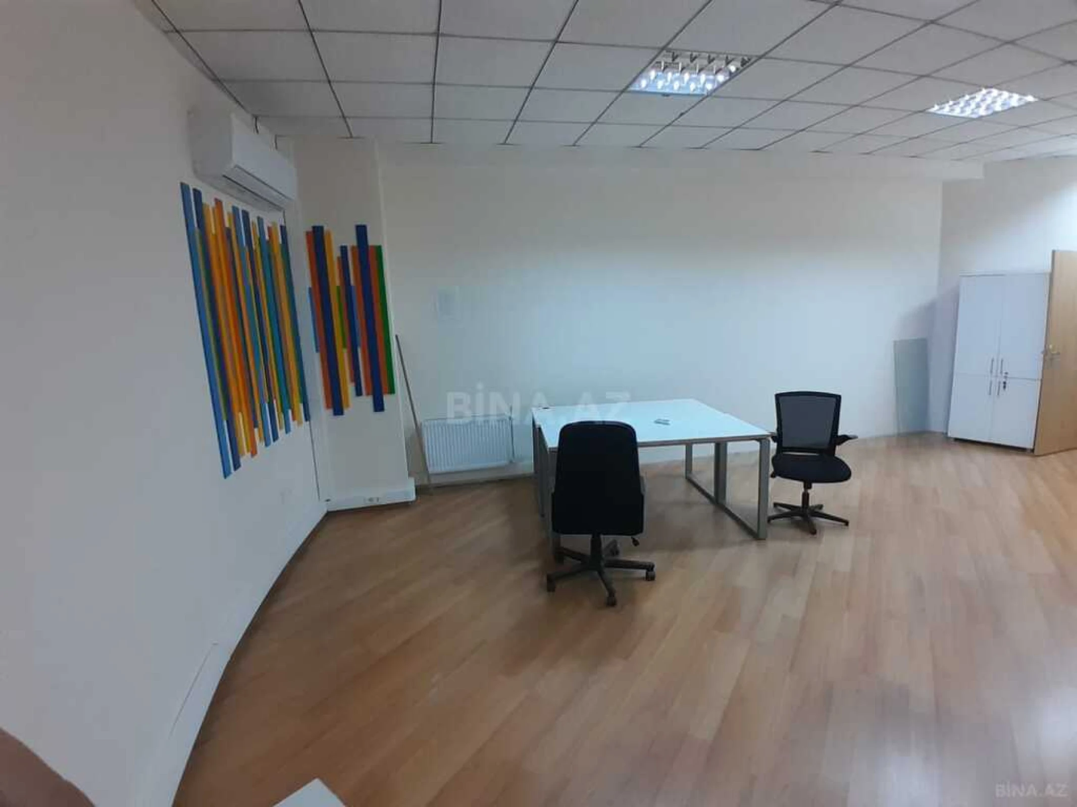 Kirayə verilir 5 otaqlı ofis 250 m²