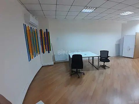 Kirayə verilir 5 otaqlı ofis 250 m²