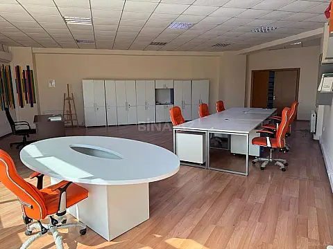 Kirayə verilir 5 otaqlı ofis 250 m² — Bakı, Sahil qəs. 5 otaq 250.00 m²