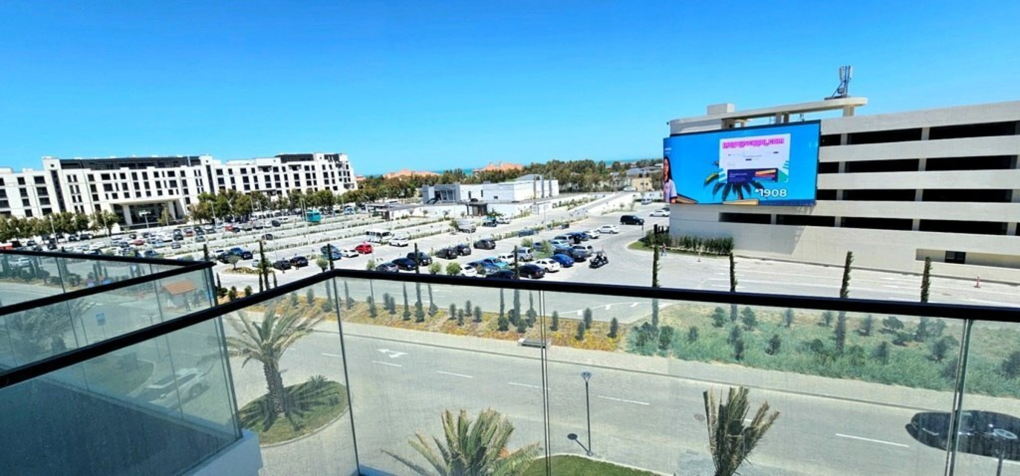 Satılır 2 otaqlı mənzil 75 m²