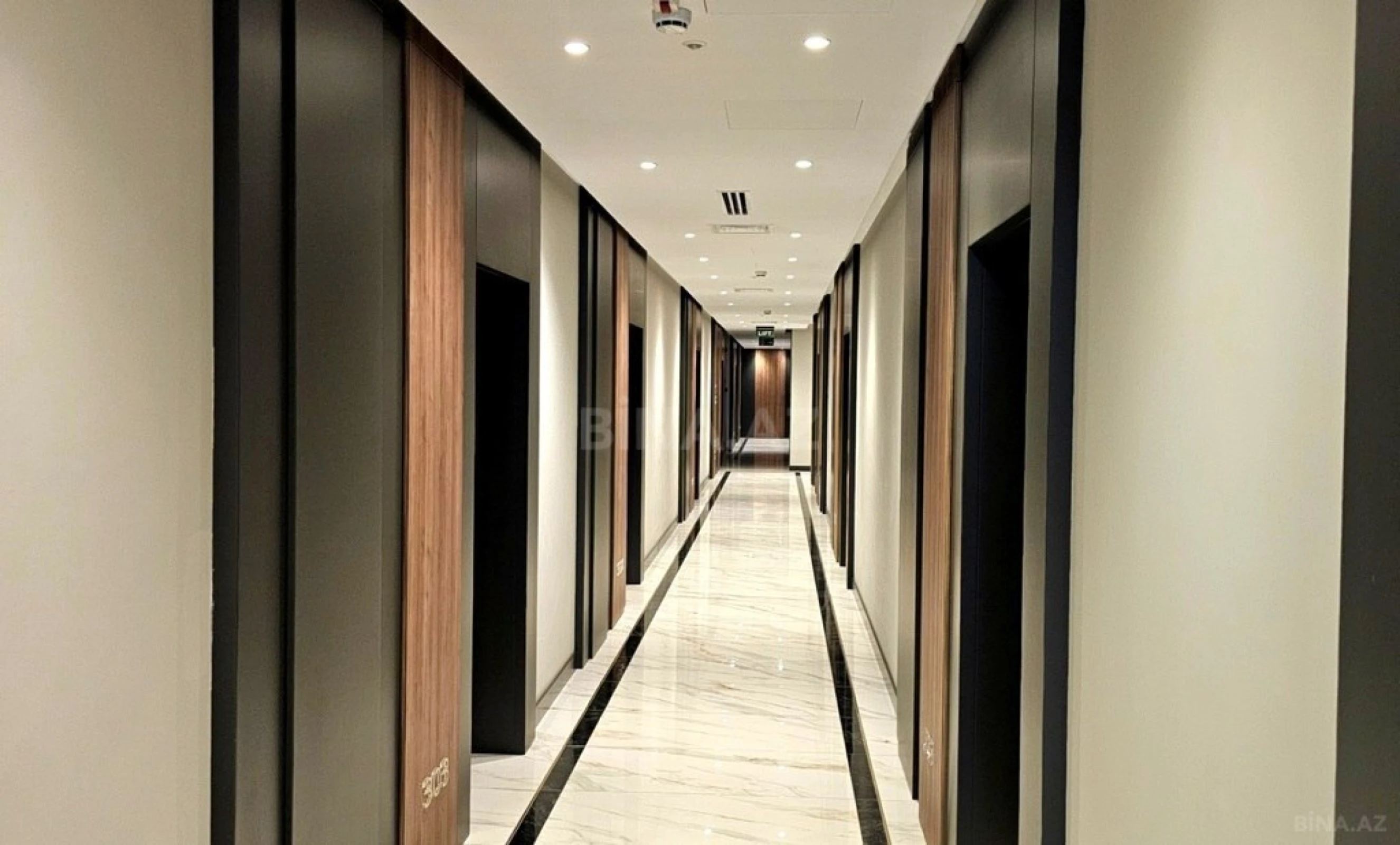 Satılır 2 otaqlı mənzil 75 m²
