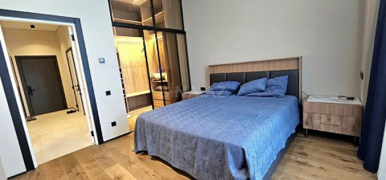Satılır 2 otaqlı mənzil 75 m²