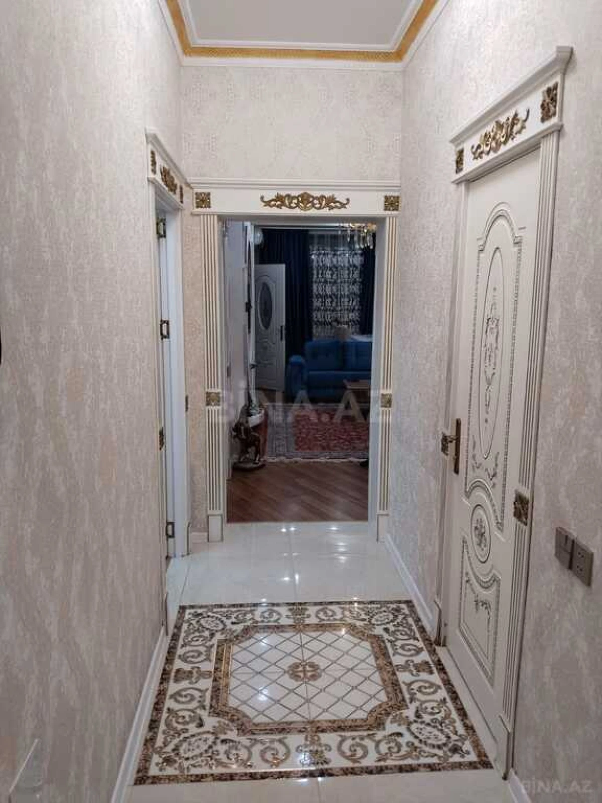 Satılır 3 otaqlı mənzil 83 m²
