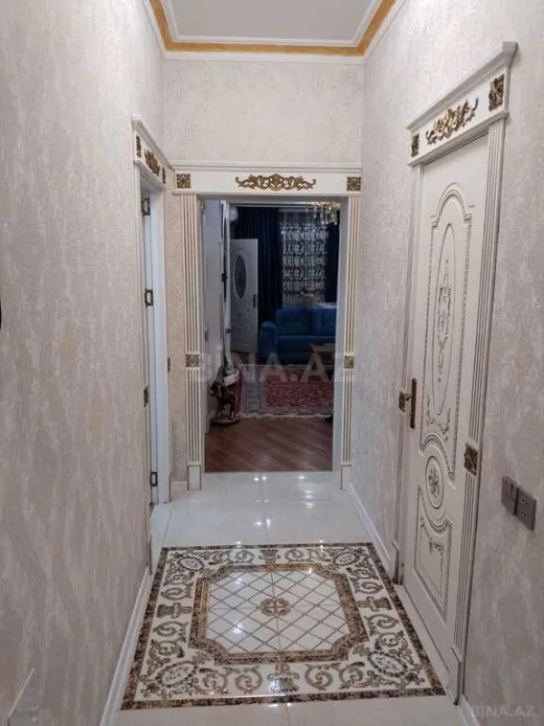 Satılır 3 otaqlı mənzil 83 m²
