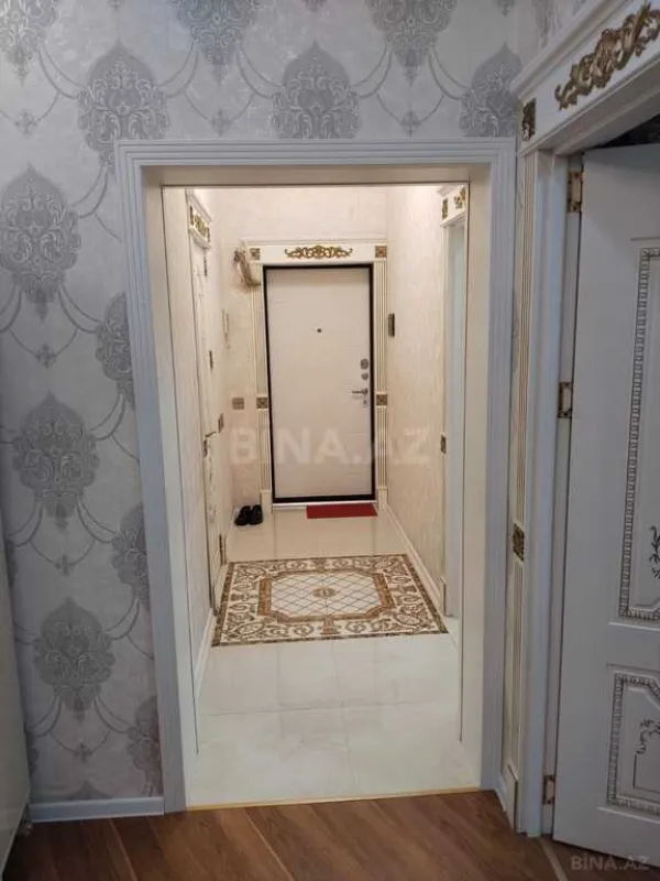 Satılır 3 otaqlı mənzil 83 m²