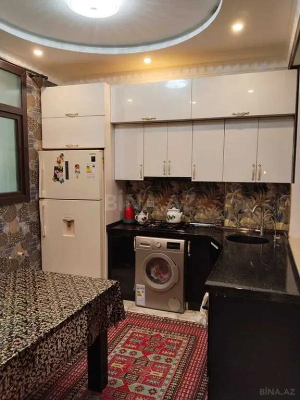 Satılır 3 otaqlı mənzil 83 m²