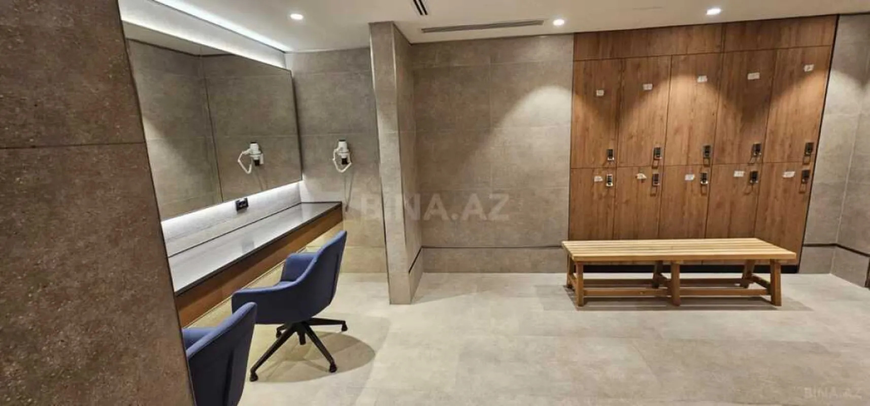 Satılır 3 otaqlı mənzil 140 m²