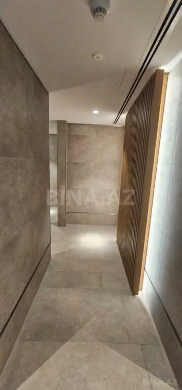 Satılır 3 otaqlı mənzil 140 m²