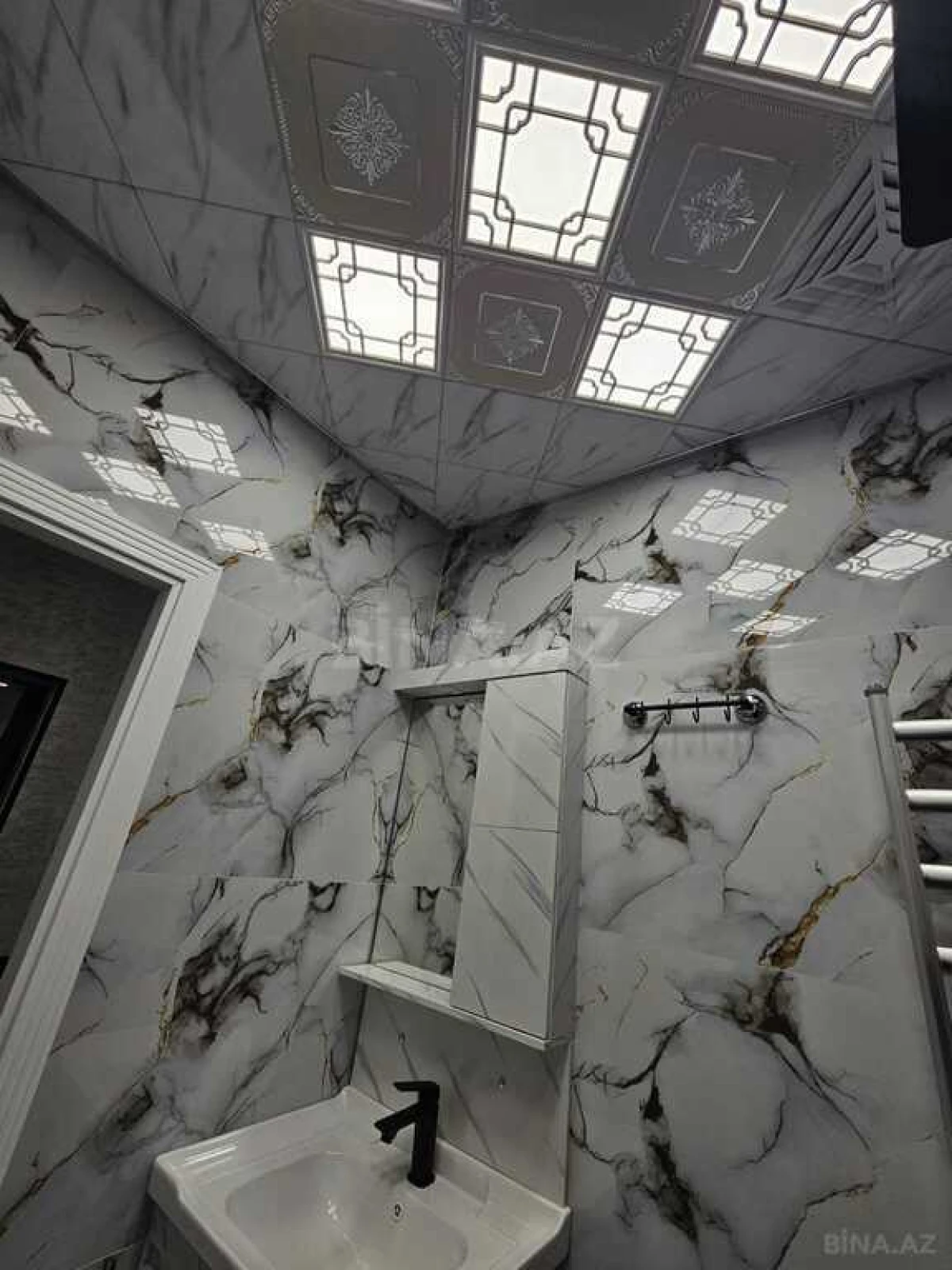 Satılır 3 otaqlı mənzil 60 m²