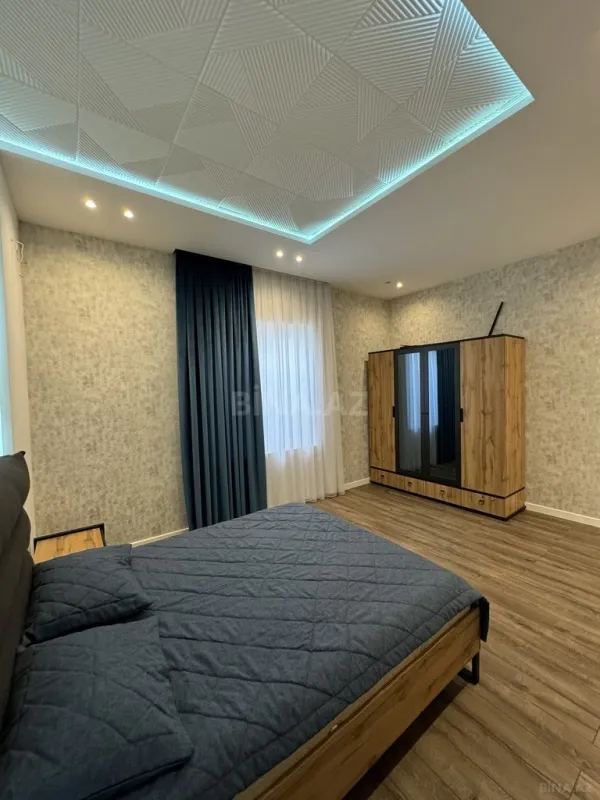 Satılır 4 otaqlı həyət evi 220 m²