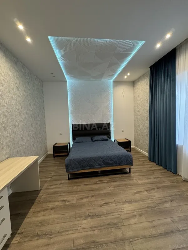 Satılır 4 otaqlı həyət evi 220 m²