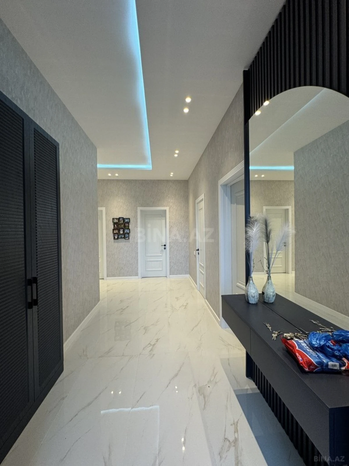 Satılır 4 otaqlı həyət evi 220 m²