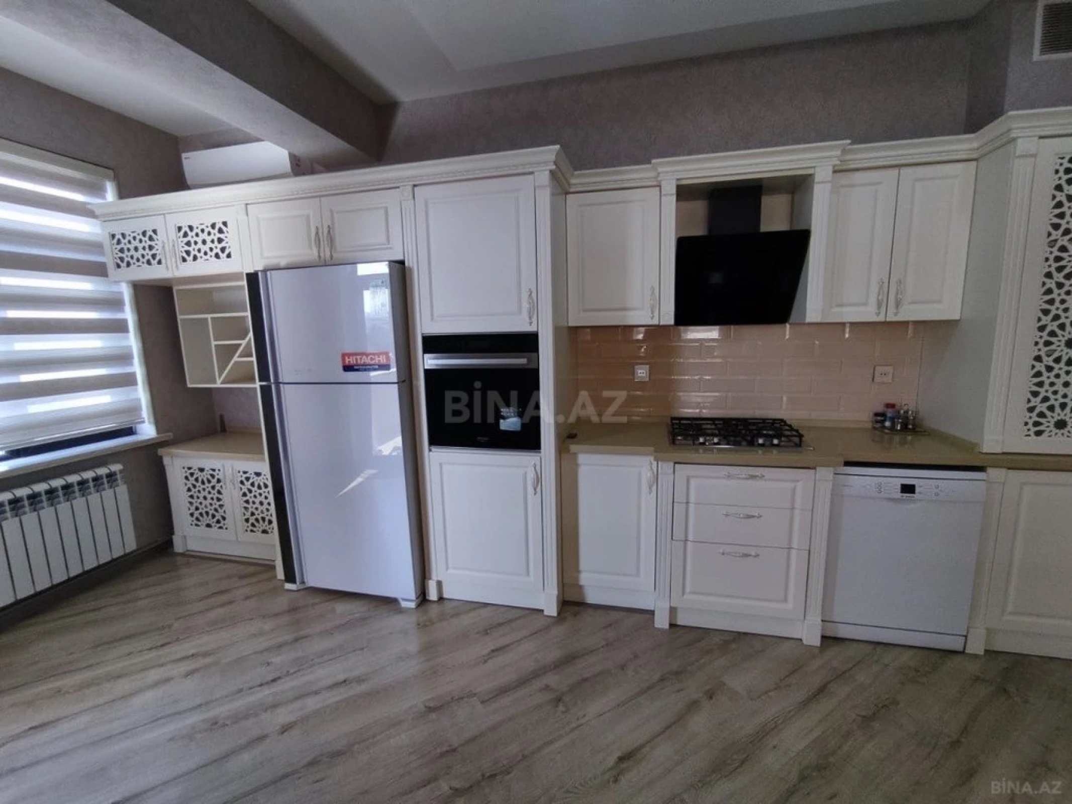 Kirayə verilir 2 otaqlı mənzil 75 m²