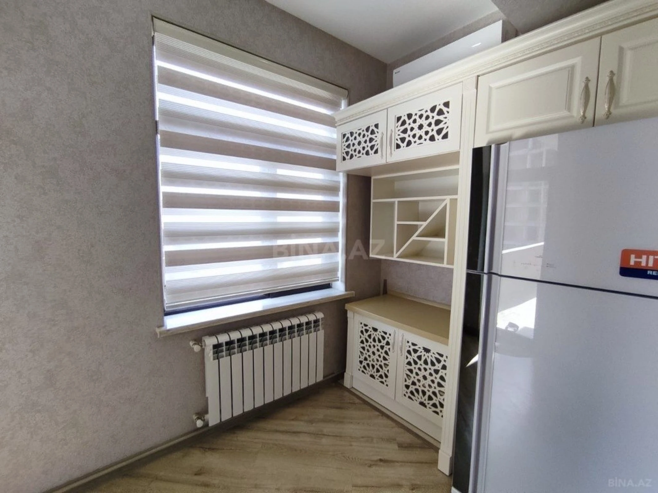 Kirayə verilir 2 otaqlı mənzil 75 m²