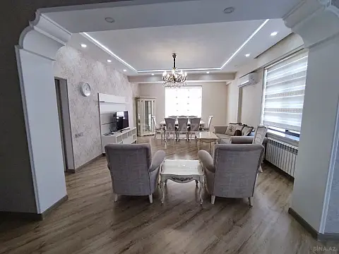 Kirayə verilir 2 otaqlı mənzil 75 m²