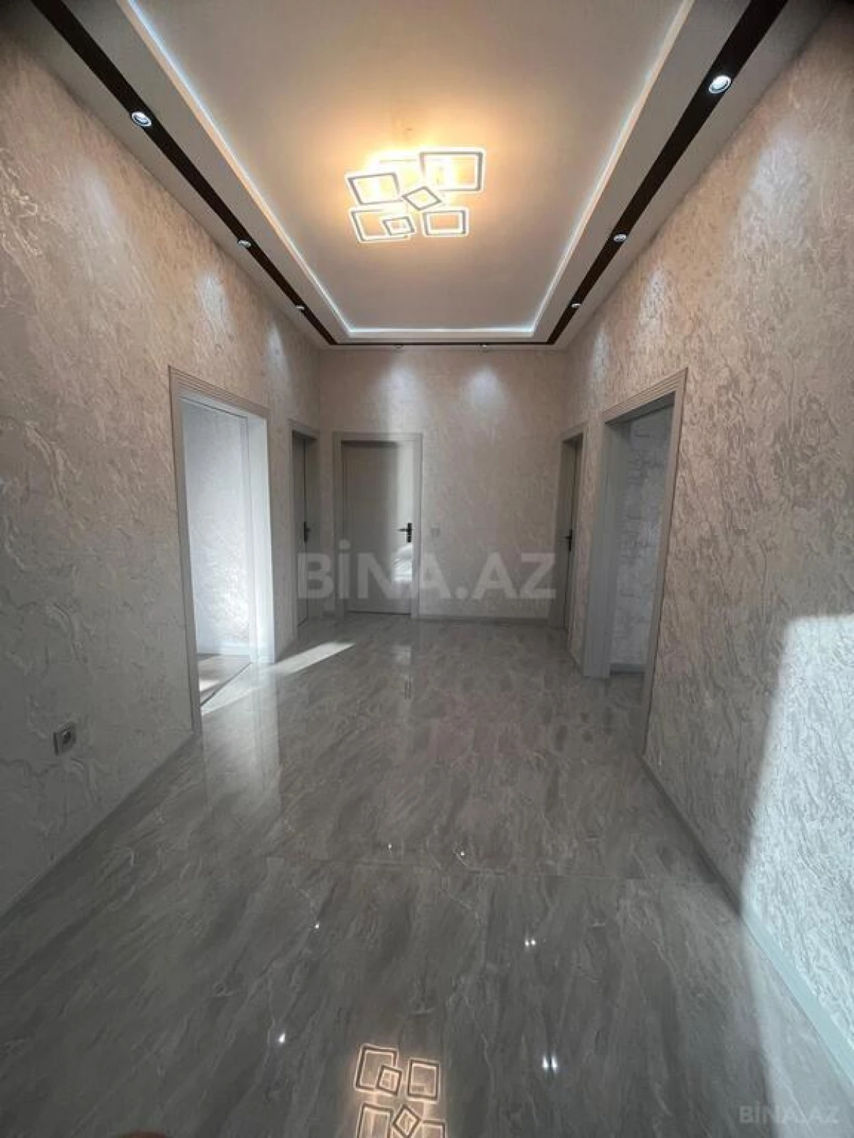 Satılır 3 otaqlı həyət evi 130 m²