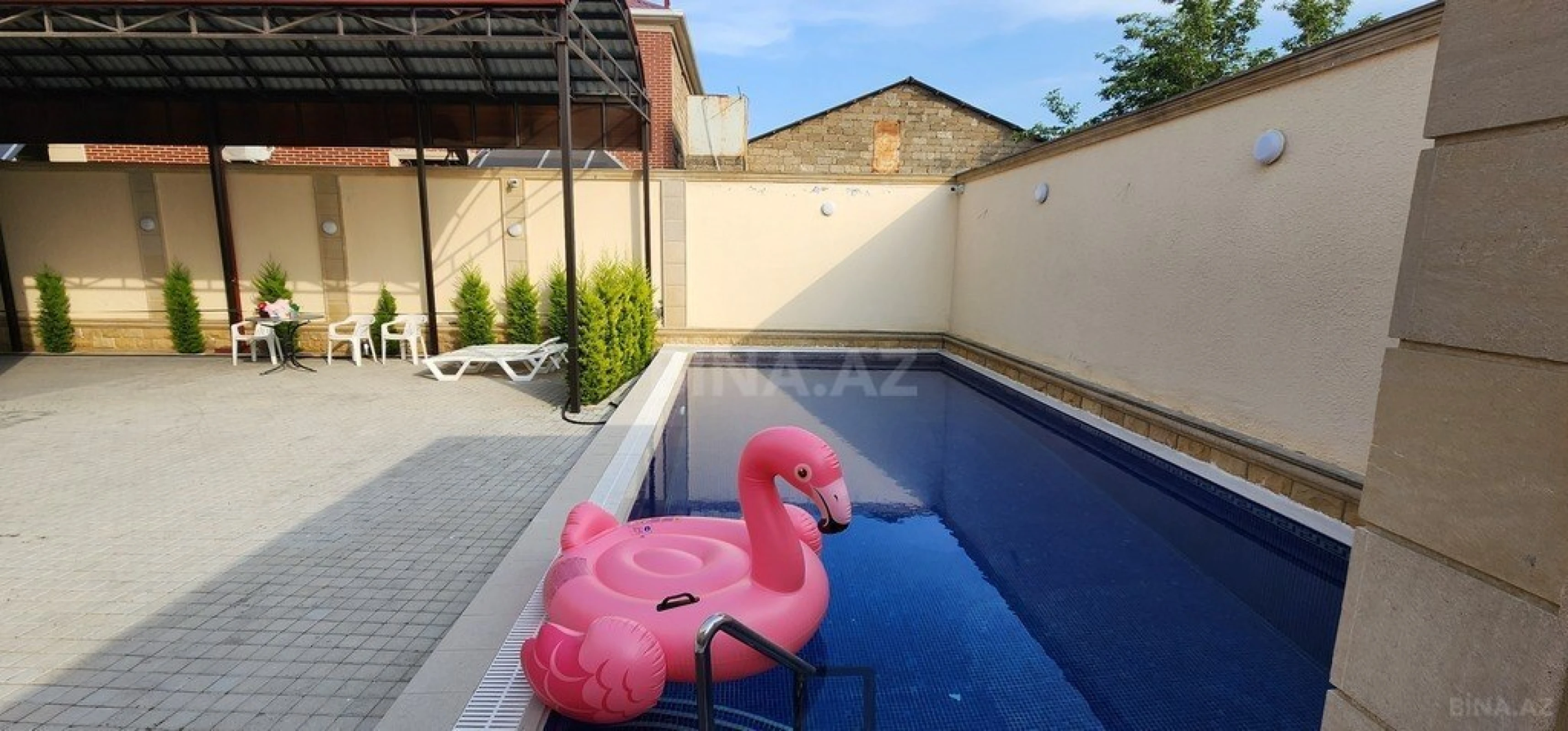 Kirayə verilir 6 otaqlı həyət evi 350 m²