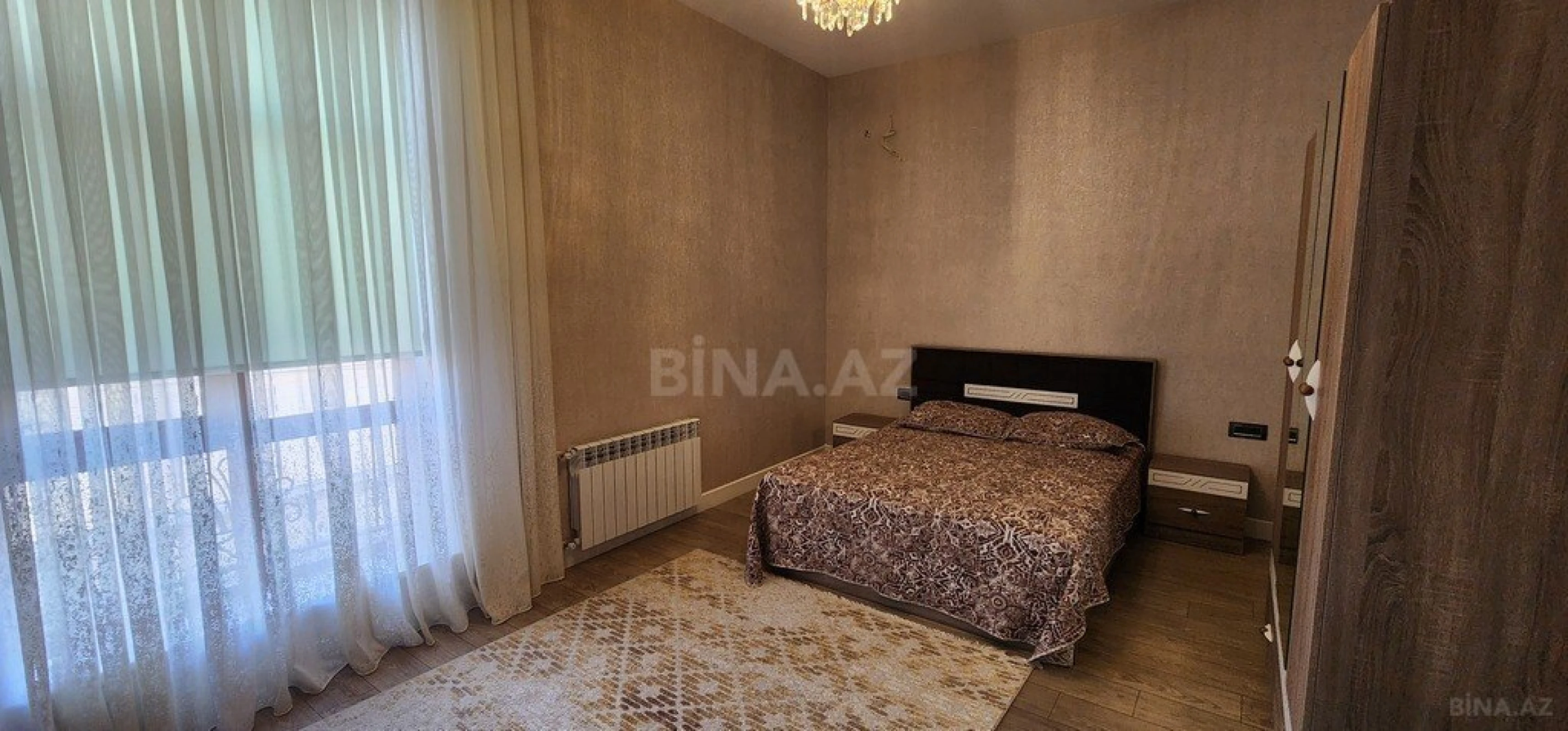 Kirayə verilir 6 otaqlı həyət evi 350 m²