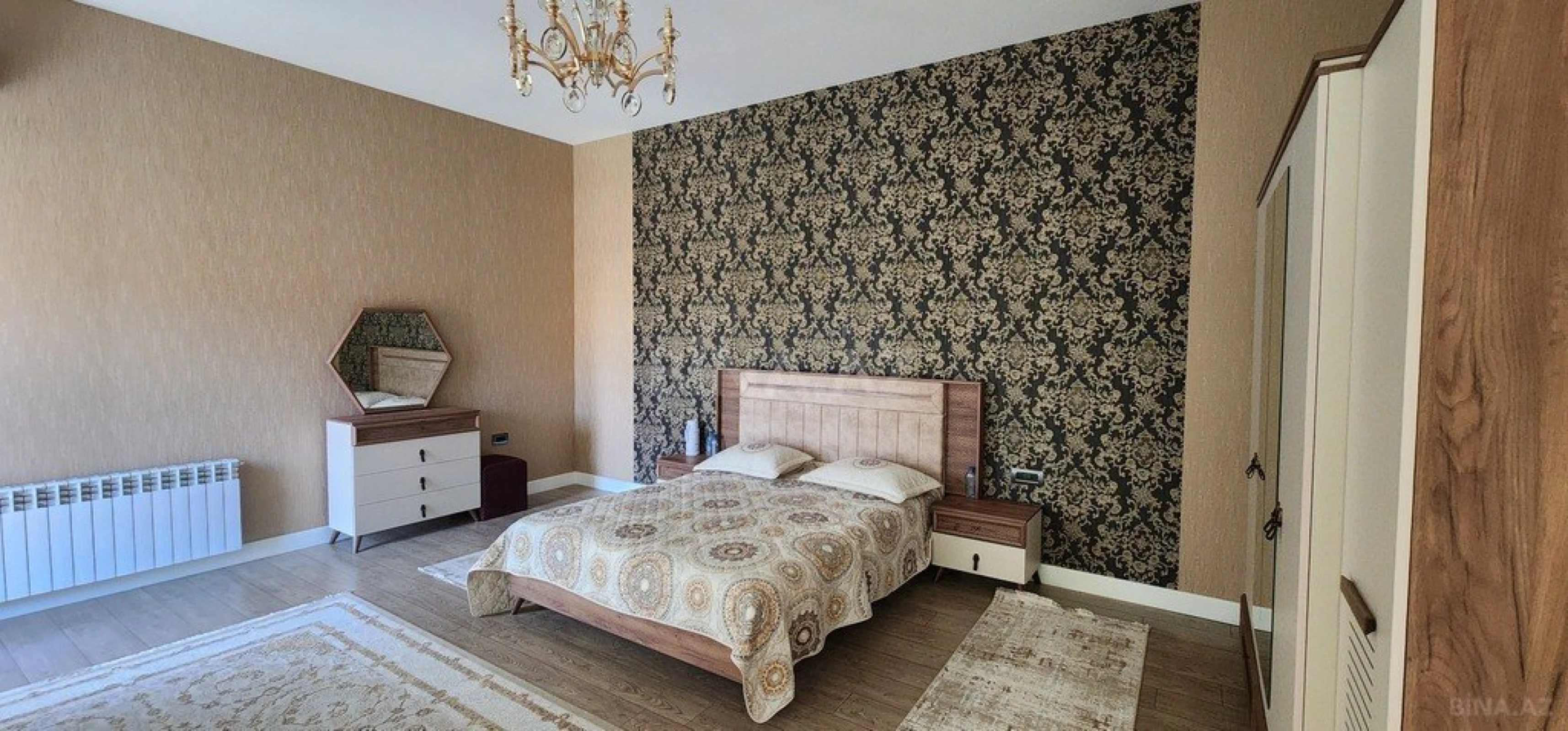 Kirayə verilir 6 otaqlı həyət evi 350 m²