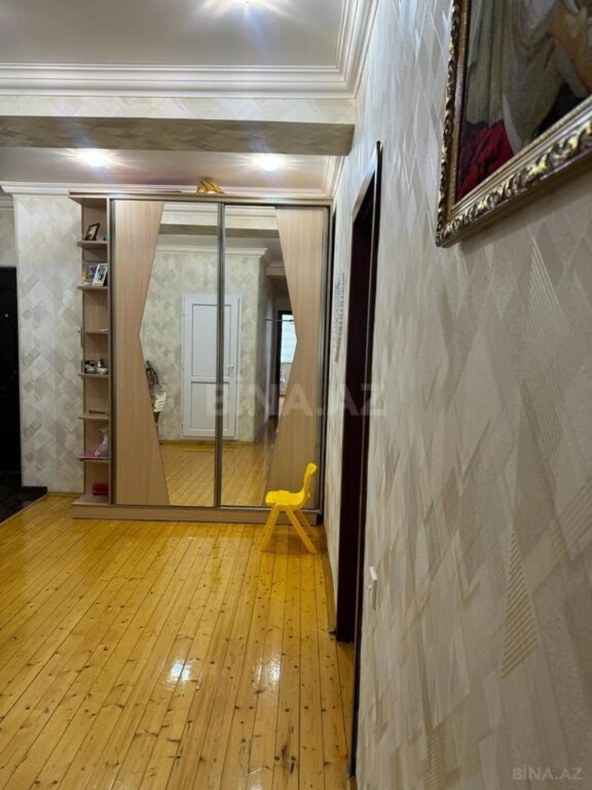 Satılır 2 otaqlı mənzil 80 m²