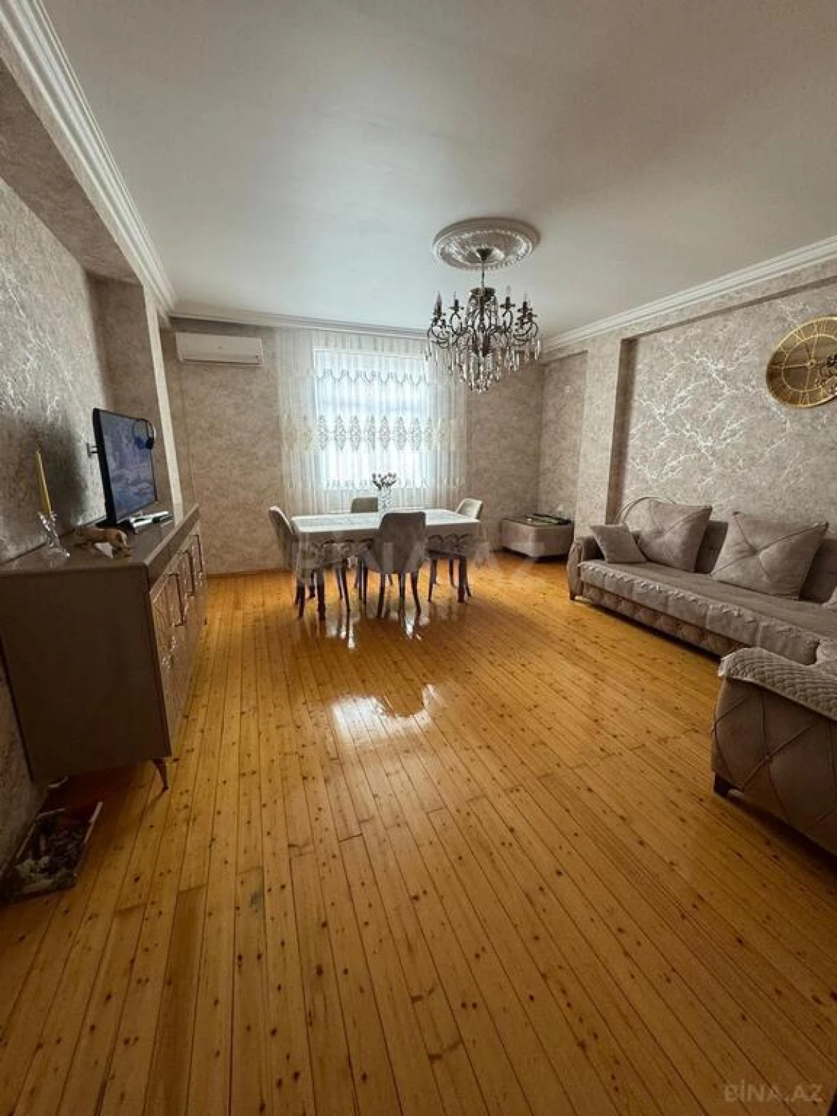 Satılır 2 otaqlı mənzil 80 m²