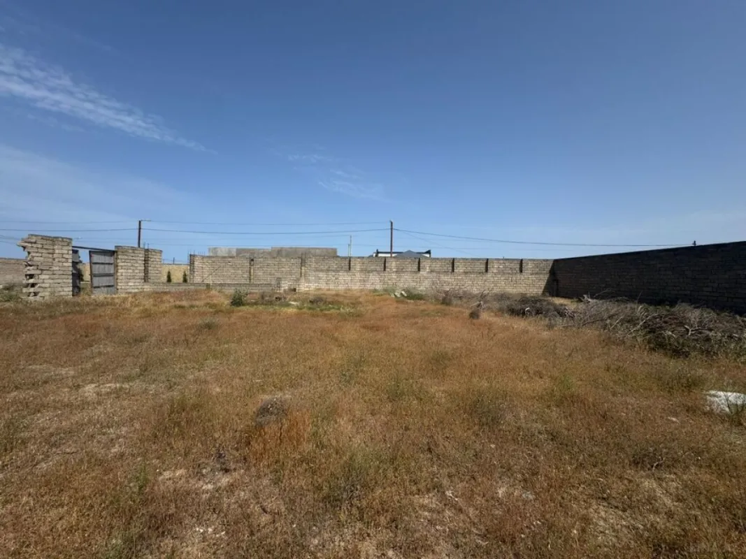 Satılır torpaq sahəsi 12 m²