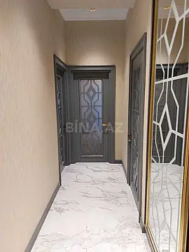 Kirayə verilir 2 otaqlı mənzil 90 m²