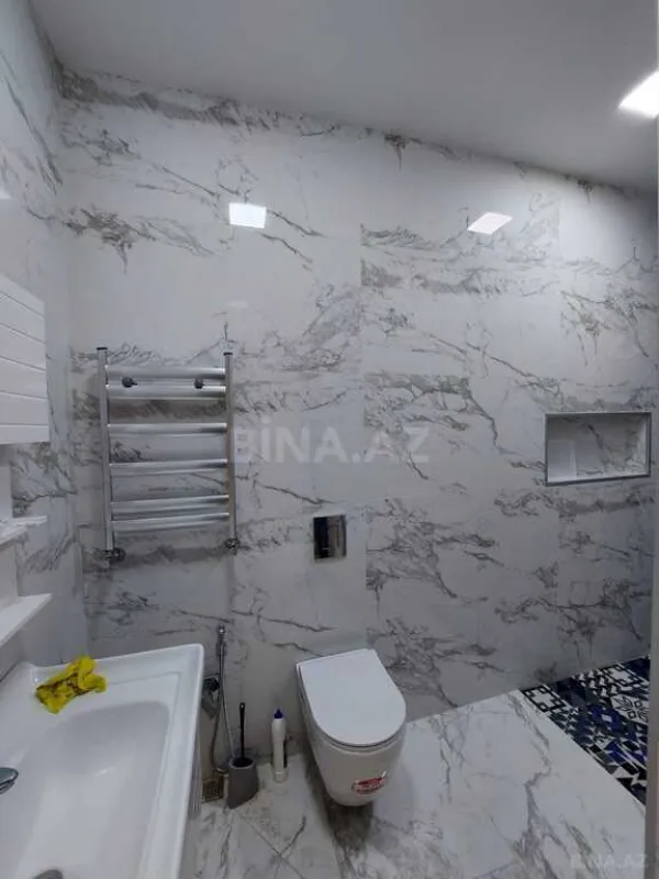 Kirayə verilir 2 otaqlı mənzil 90 m²