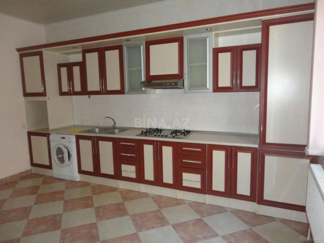 Kirayə verilir obyekt 800 m²