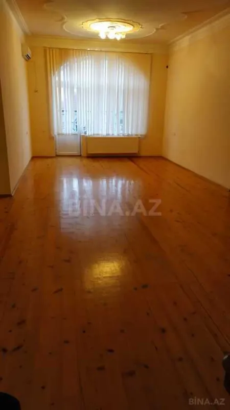 Kirayə verilir obyekt 800 m²