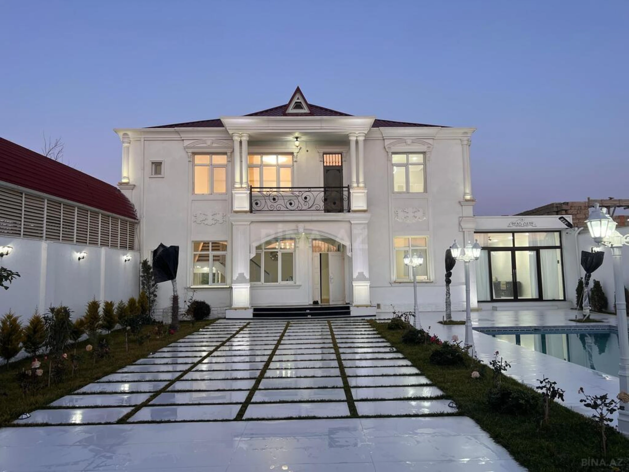 Kirayə verilir 6 otaqlı həyət evi 350 m²