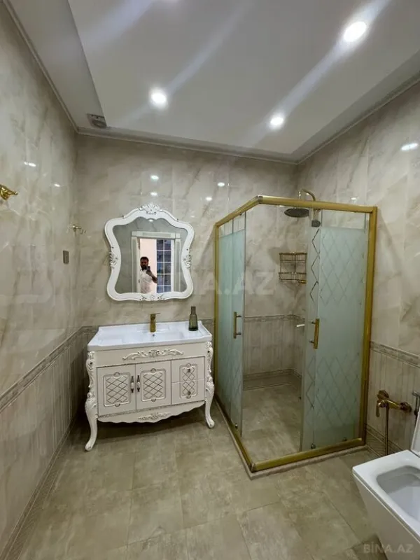 Kirayə verilir 6 otaqlı həyət evi 350 m²