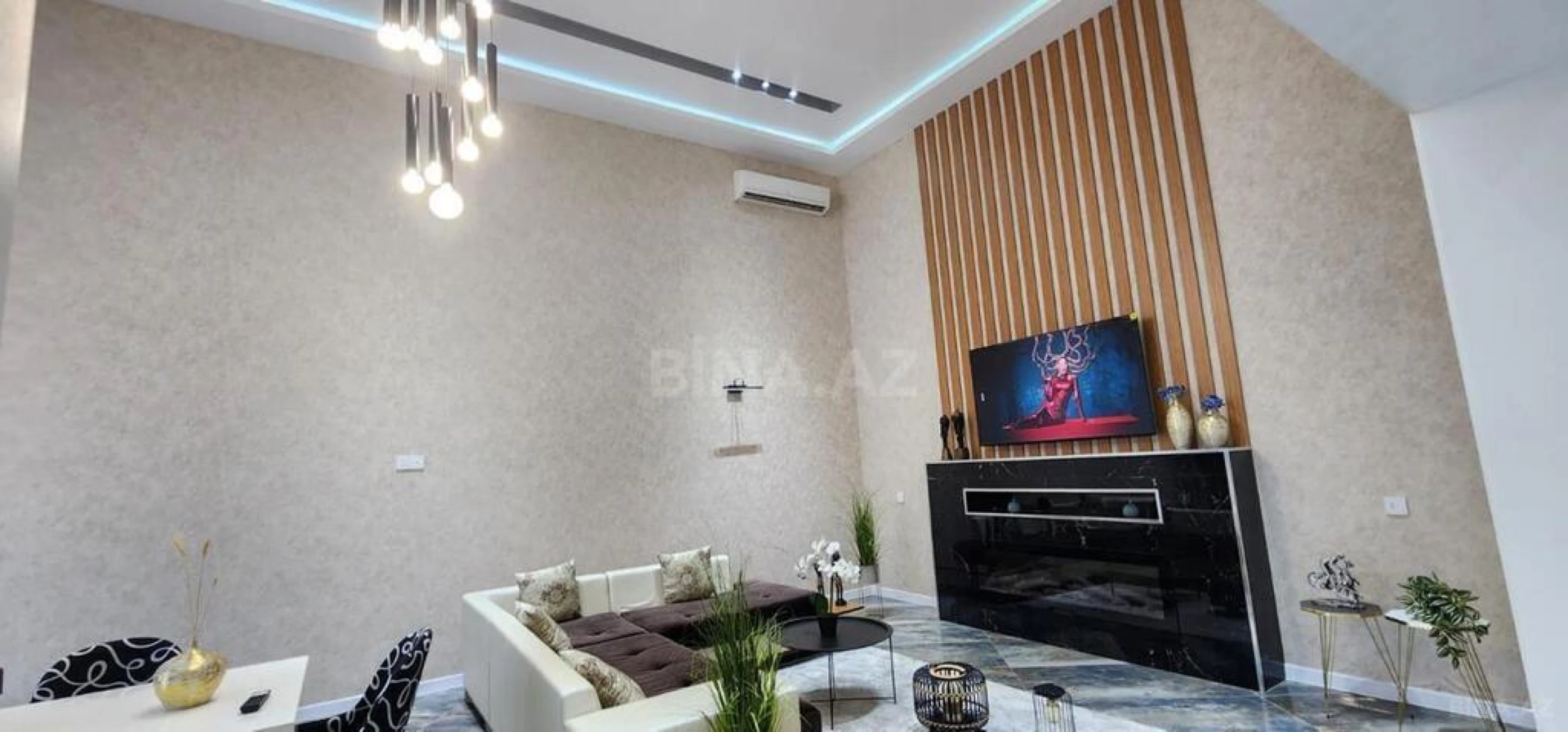 Kirayə verilir 5 otaqlı həyət evi 360 m²