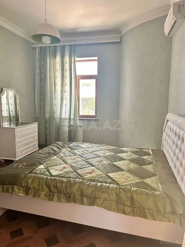 Kirayə verilir 4 otaqlı həyət evi 360 m²
